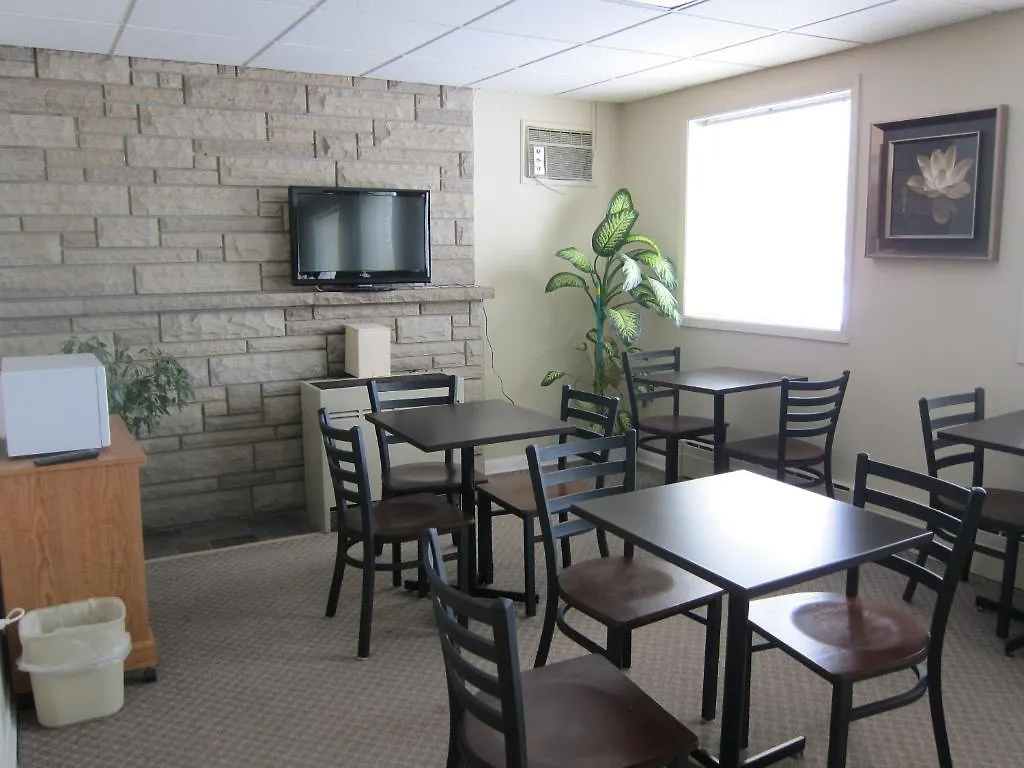 ** Motel Value Inn Ottawa Canada