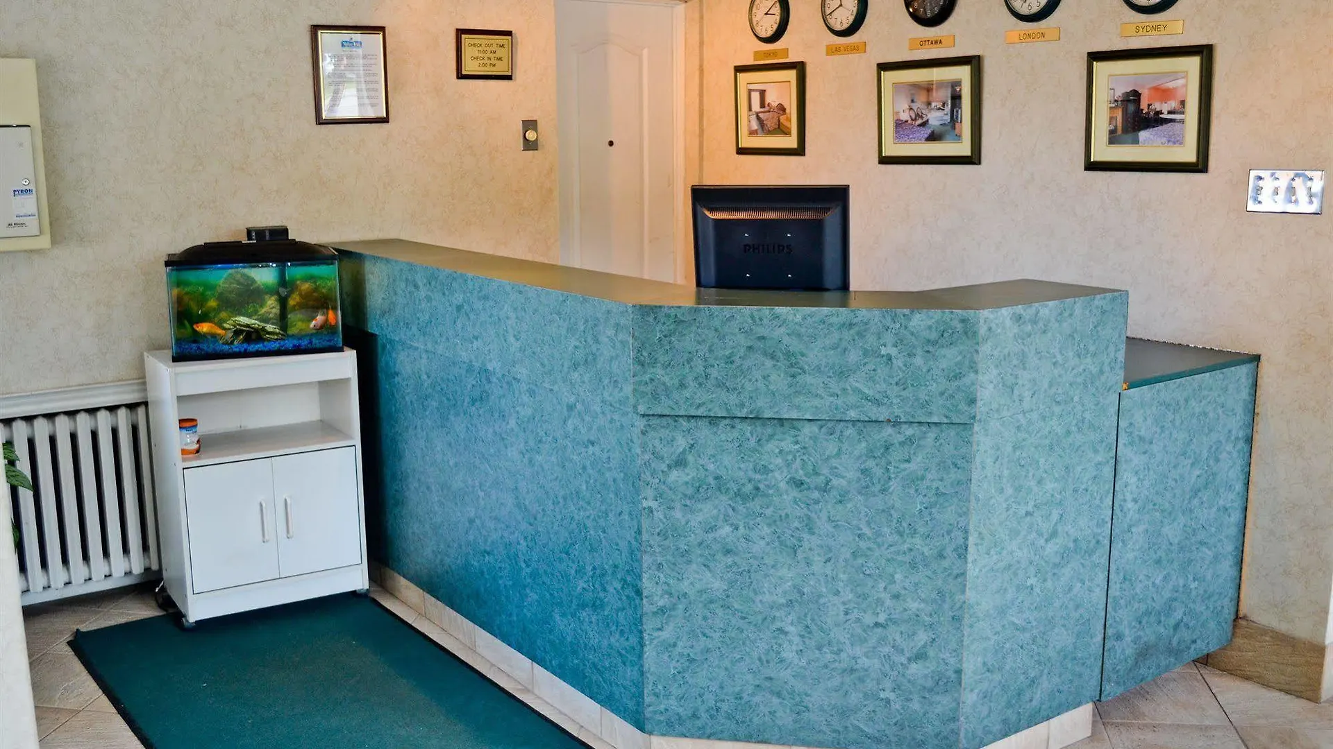 Value Inn Ottawa