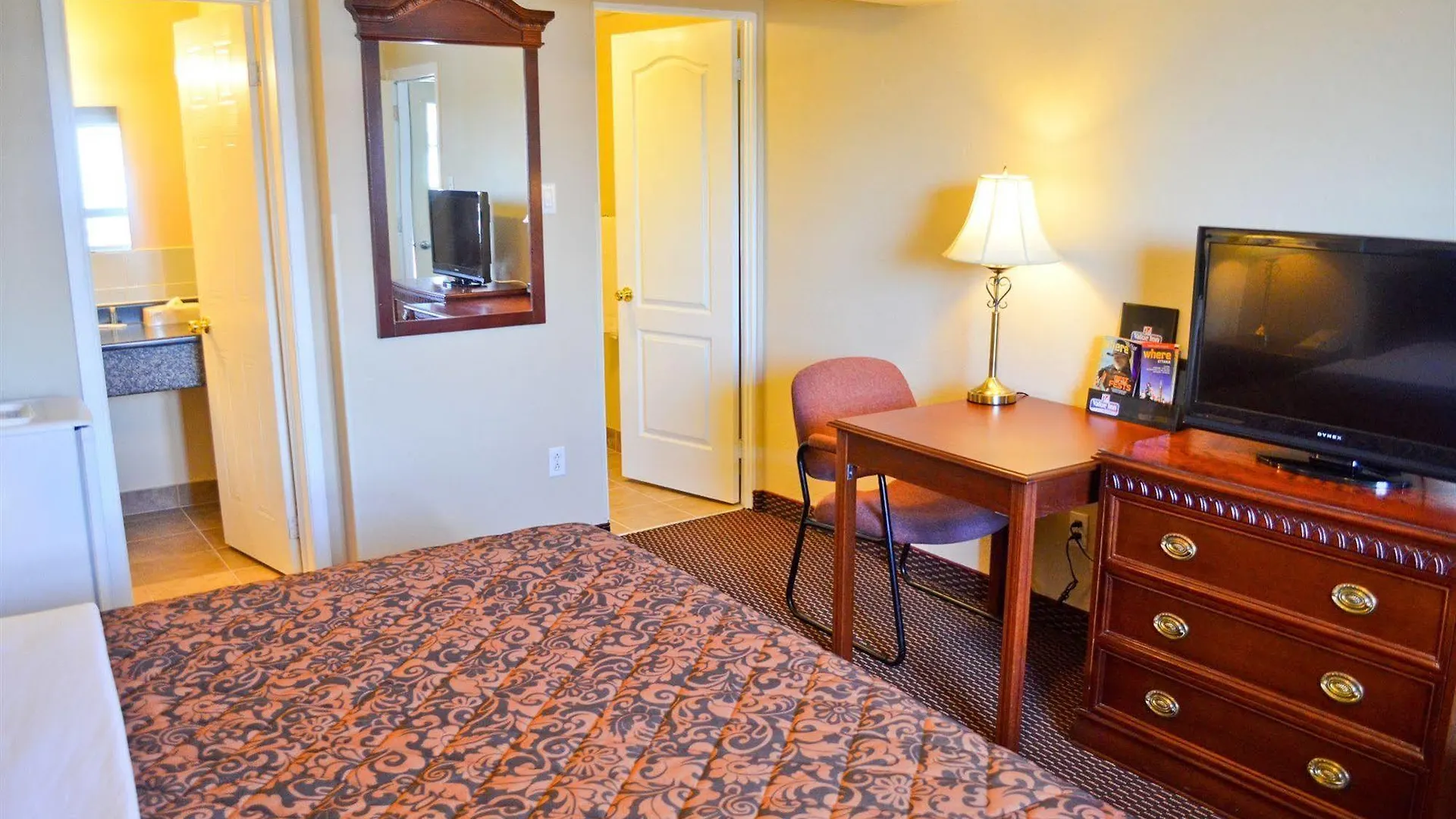 Value Inn Ottawa